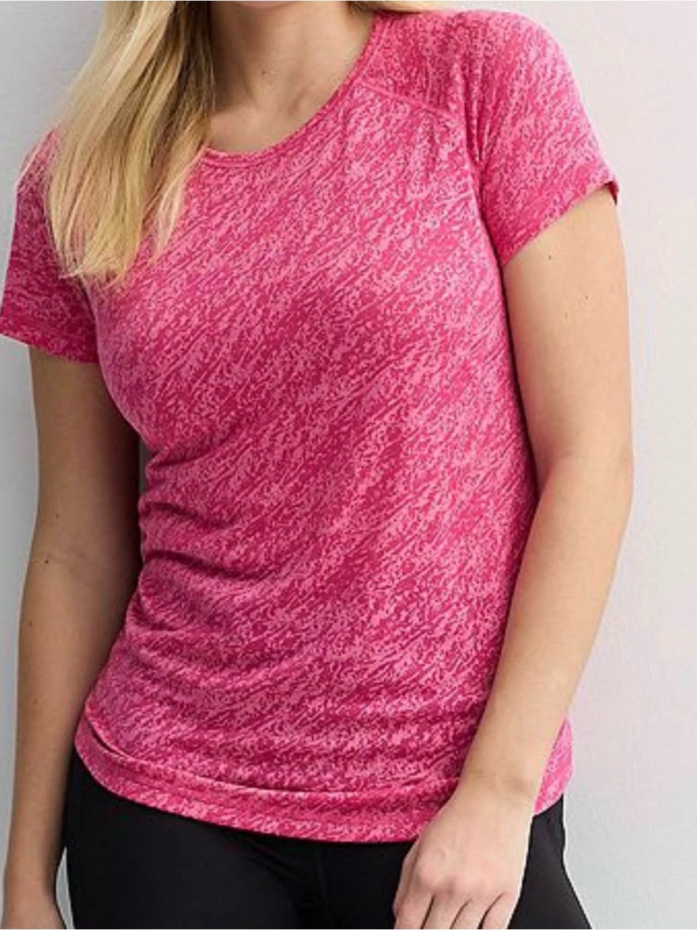 tek gear nwt Pink Short Sleeve Crew Tee